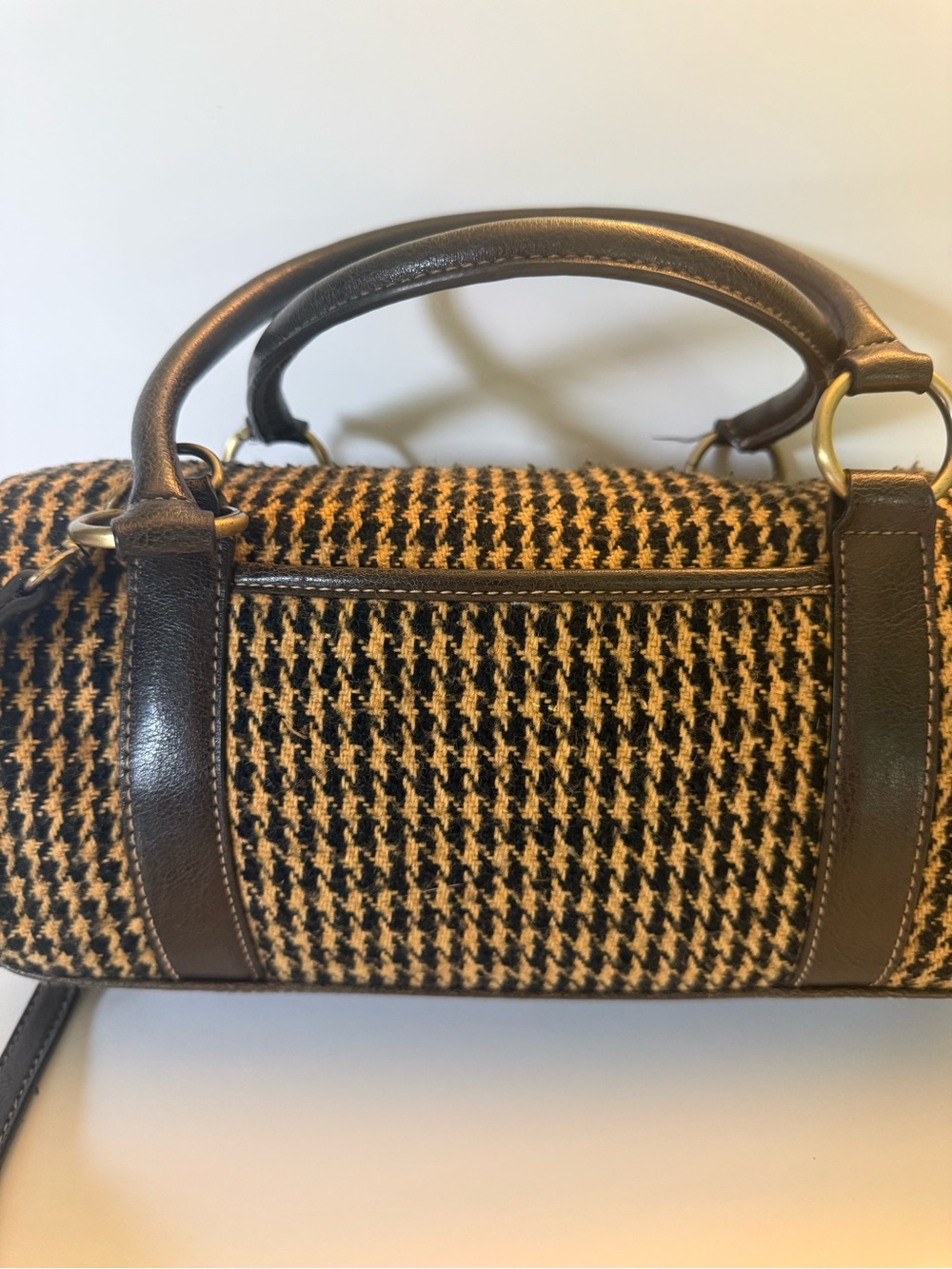Vintage Houndstooth Hobo Satchel in Brown and Tan with Brass Accents - Picture 4 of 16